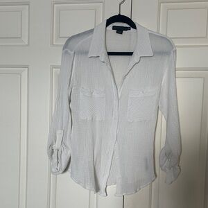 Women’s Sanctuary White Crinkle Cotton Boyfriend Button-Up Shirt. Sz. Medium